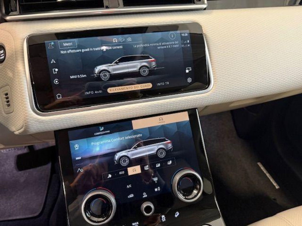 Land Rover Range Rover Velar 2.0D I4 204 CV (20)