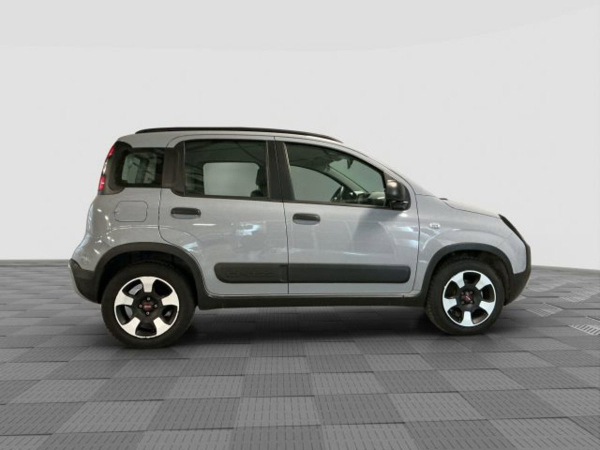 Fiat Panda 1.0 FireFly S&S Hybrid City Cross (6)