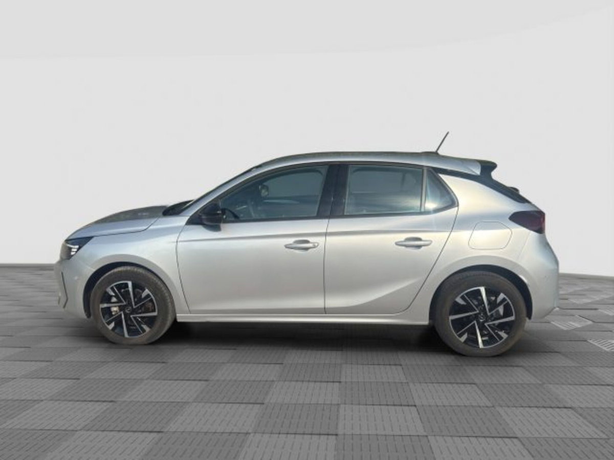 Opel Corsa 1.2 100 CV GS Line (2)
