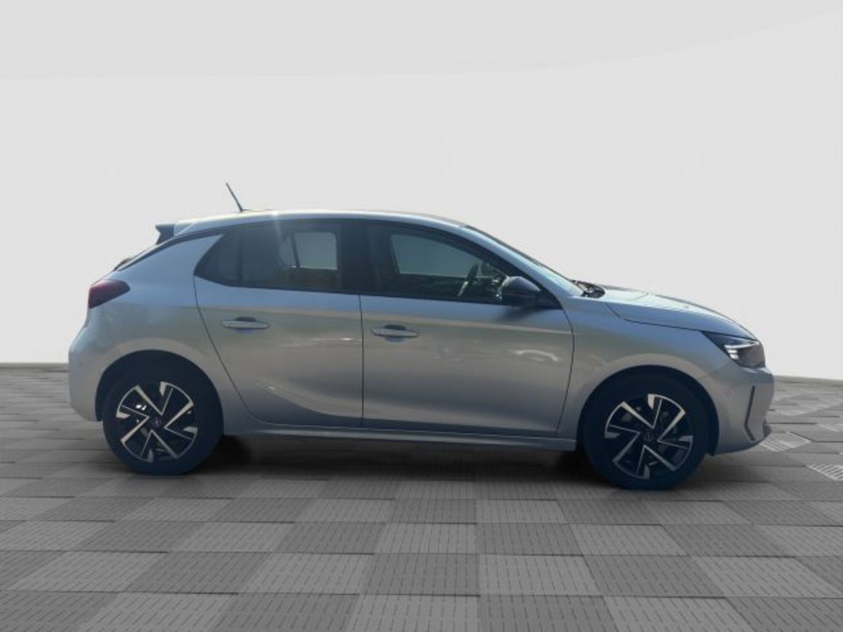 Opel Corsa 1.2 100 CV GS Line (6)