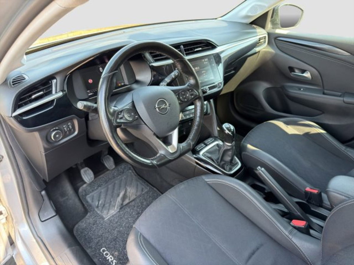 Opel Corsa 1.2 Elegance (9)