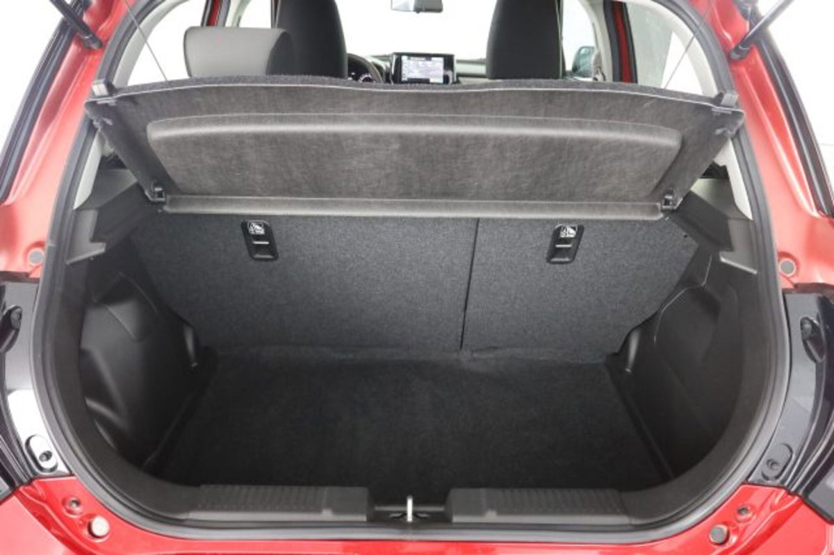 Suzuki Swift 1.2 Hybrid Easy Top (6)