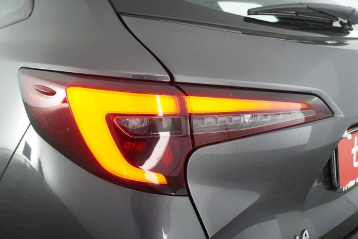 Toyota Corolla Touring Sports Active 1.8 Hybrid  Tech (16)