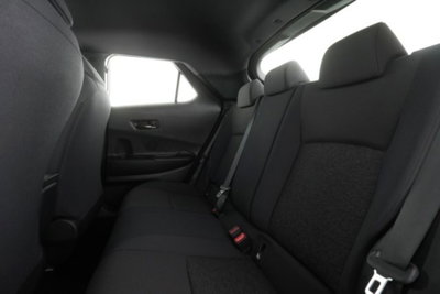 Toyota Toyota C-HR 1.8 hv Active eco fwd e-cvt (11)