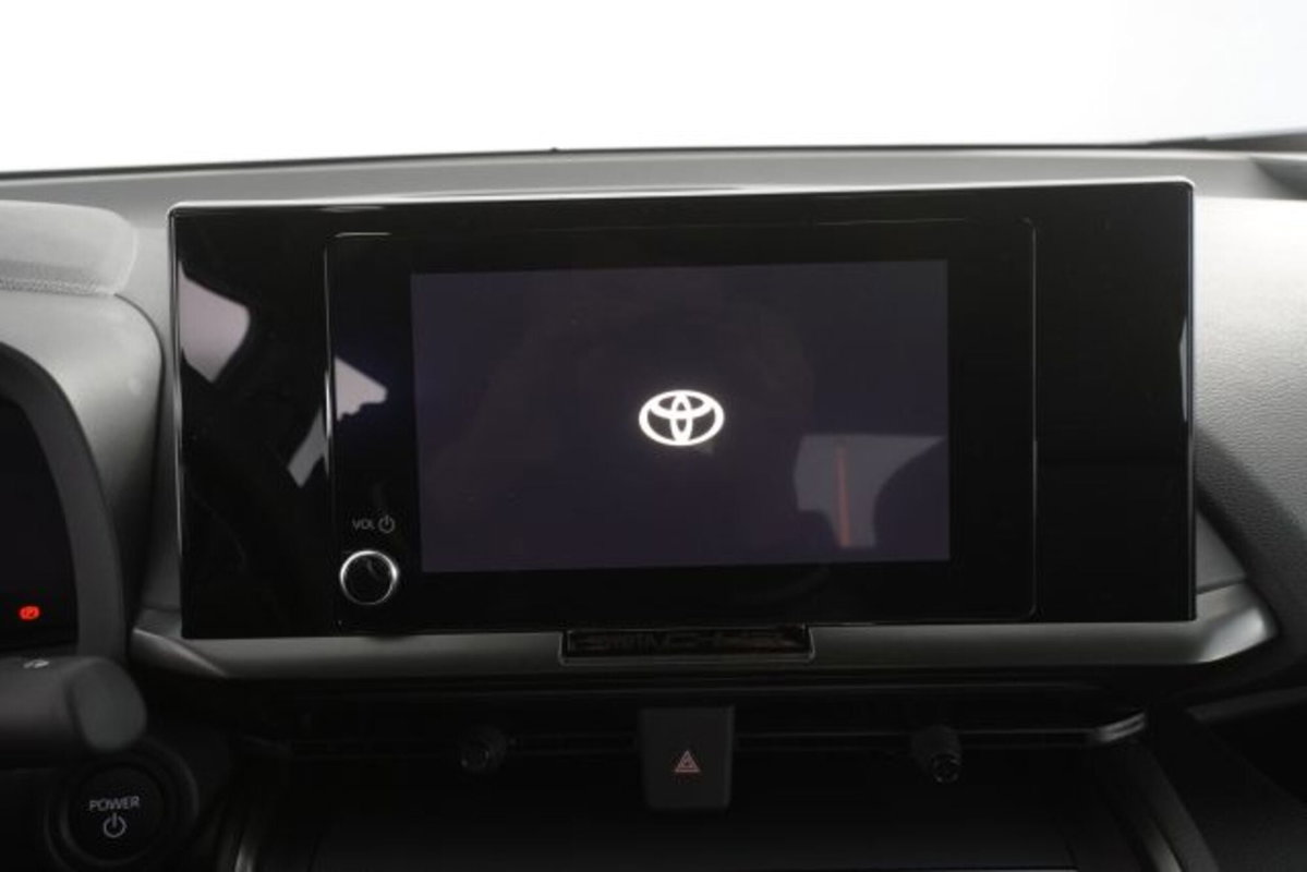 Toyota Toyota C-HR 1.8 hv Active eco fwd e-cvt (18)