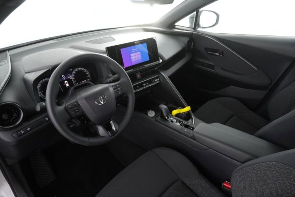 Toyota Toyota C-HR 1.8 hv Active eco fwd e-cvt (9)