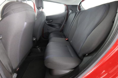 Lancia Ypsilon 1.0 FireFly 5 porte S&S Hybrid Gold Plus (3)