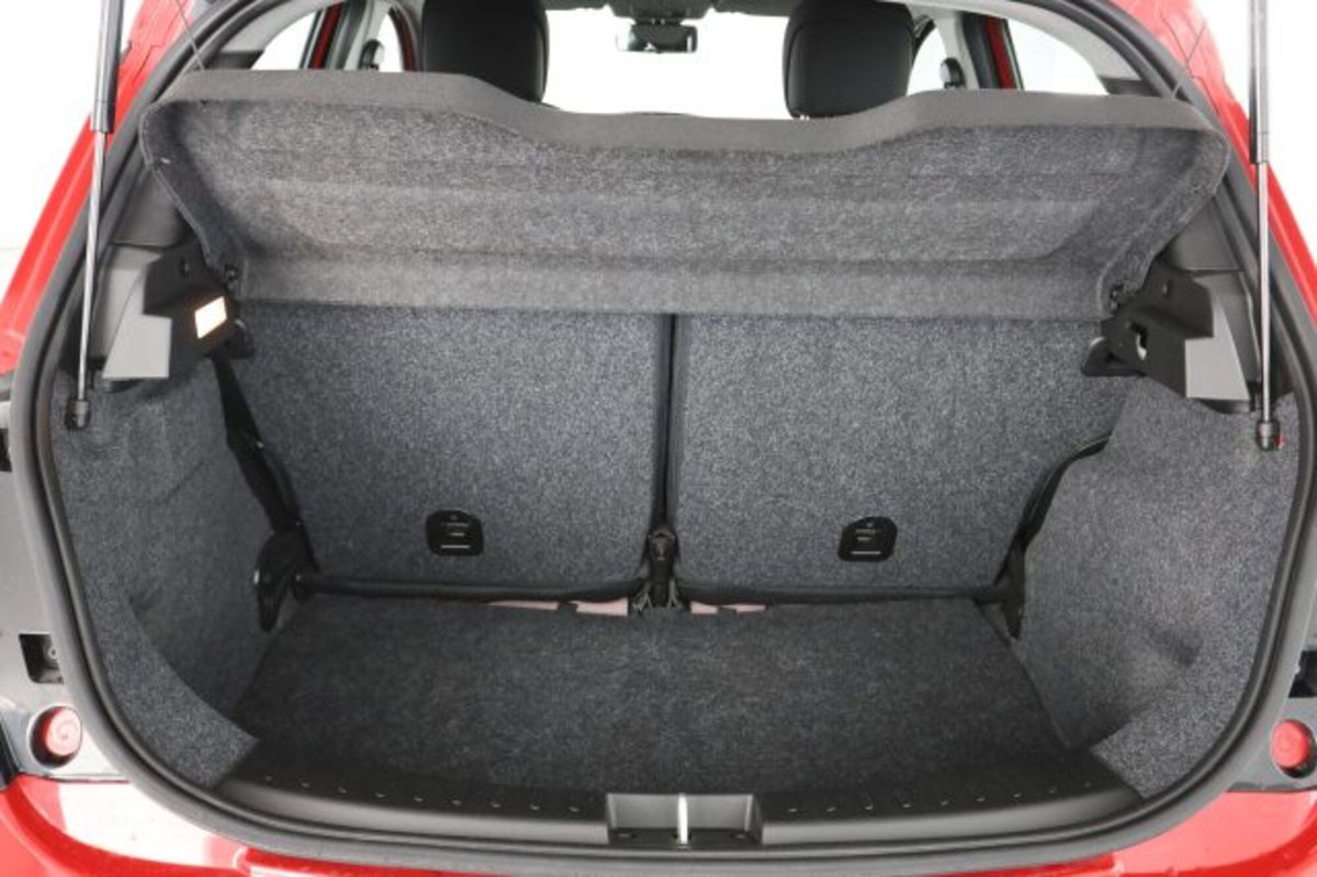 Lancia Ypsilon 1.0 FireFly 5 porte S&S Hybrid Gold Plus (6)