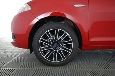 Lancia Ypsilon 1.0 FireFly 5 porte S&S Hybrid Gold Plus (8)