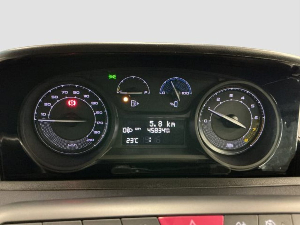 Lancia Ypsilon 1.0 FireFly 5 porte S&S Hybrid Gold Plus (14)