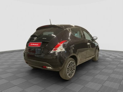 Lancia Ypsilon 1.0 FireFly 5 porte S&S Hybrid Gold Plus (5)