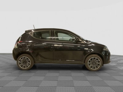 Lancia Ypsilon 1.0 FireFly 5 porte S&S Hybrid Gold Plus (6)