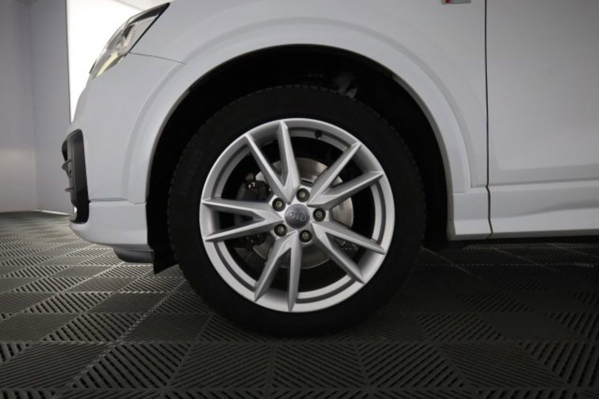 Audi Q2 Q2 35 TDI S tronic S line Edition (8)