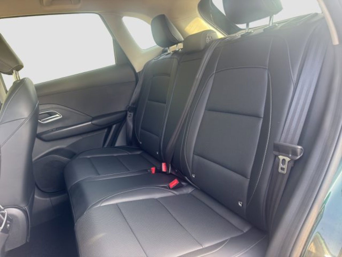 Mg ZS ZS 1.5 Luxury (10)