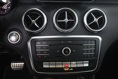 Mercedes-Benz Classe A 180 d Automatic Premium (12)