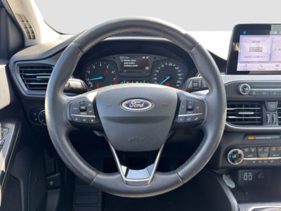 Ford Focus 1.0 EcoBoost 125 CV 5p Business (13)