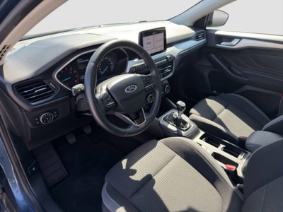 Ford Focus 1.0 EcoBoost 125 CV 5p Business (9)