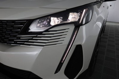 Peugeot 3008 BlueHDi 130 S&S EAT8 GT Pack (9)