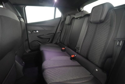 Peugeot 2008 1.2 hybrid Allure 110cv e-dcs6 (11)