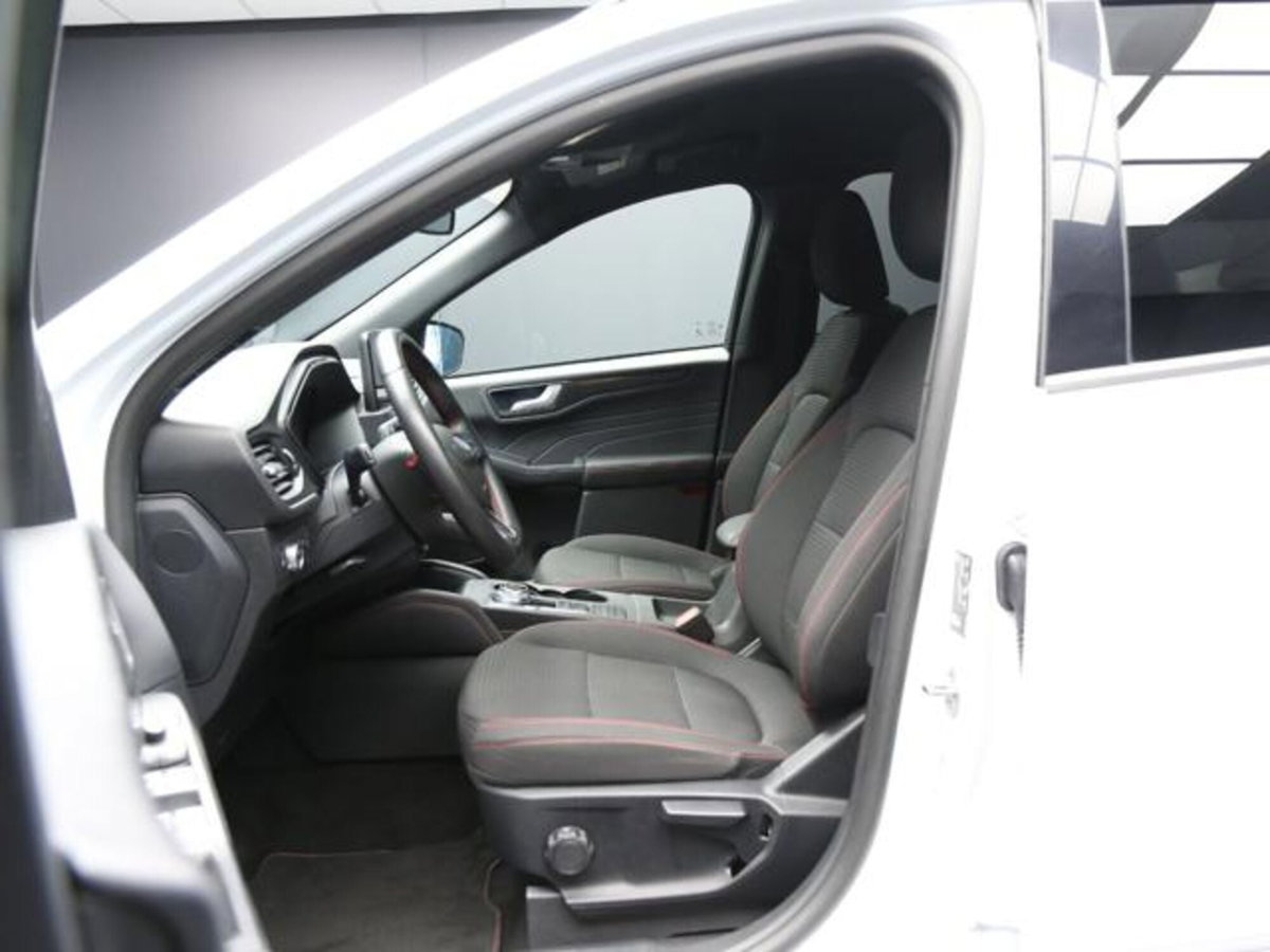 Ford Kuga 2.5 Plug In Hybrid 225 CV CVT 2WD ST-Line (10)