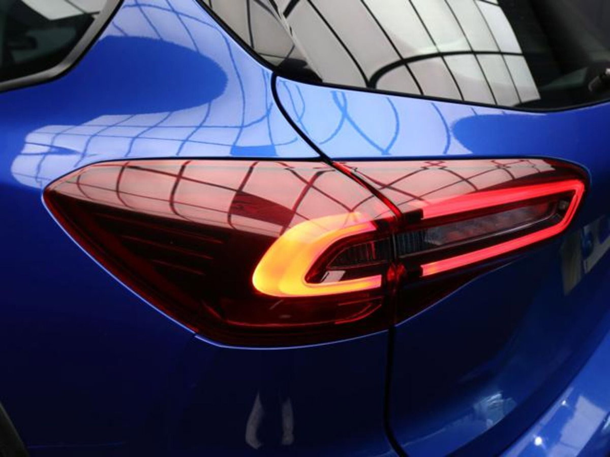 Ford Focus Station Wagon 1.5 EcoBlue 115 CV automatico SW Active Design (11)