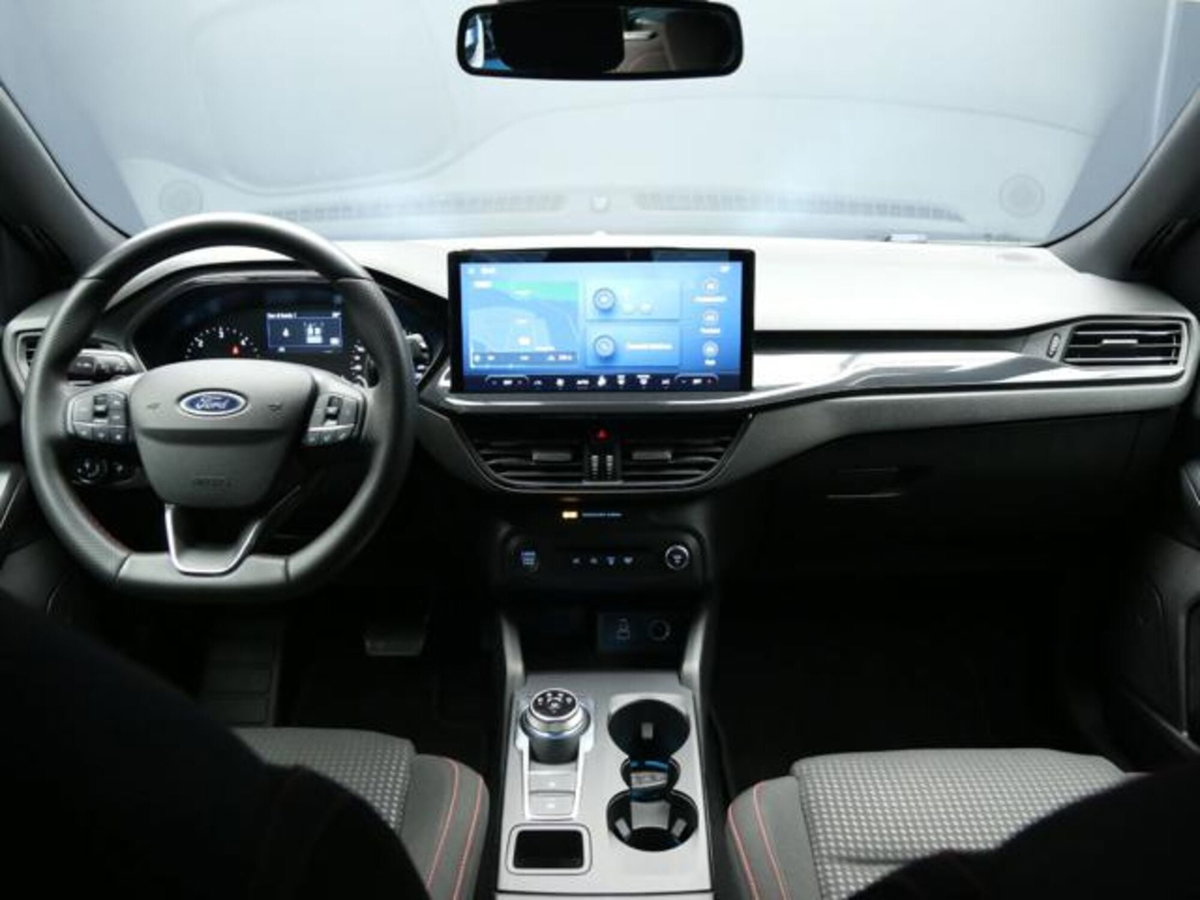 Ford Focus Station Wagon 1.5 EcoBlue 115 CV automatico SW ST-Line Design (12)