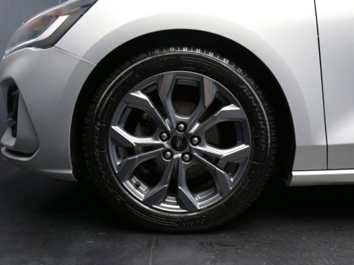 Ford Focus Station Wagon 1.5 EcoBlue 115 CV automatico SW ST-Line Design (5)
