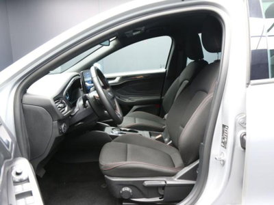 Ford Focus Station Wagon 1.5 EcoBlue 115 CV automatico SW ST-Line Design (9)