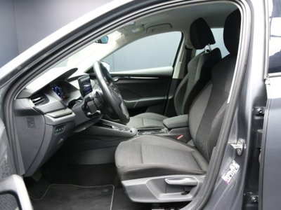 Skoda Octavia Station Wagon 2.0 TDI EVO SCR DSG Wagon Executive (8)