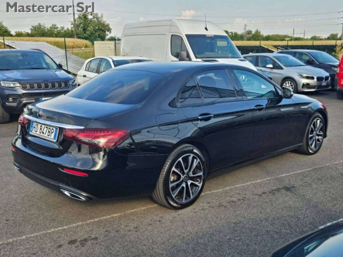 Mercedes-Benz Classe E 200 d Auto Business Sport (6)