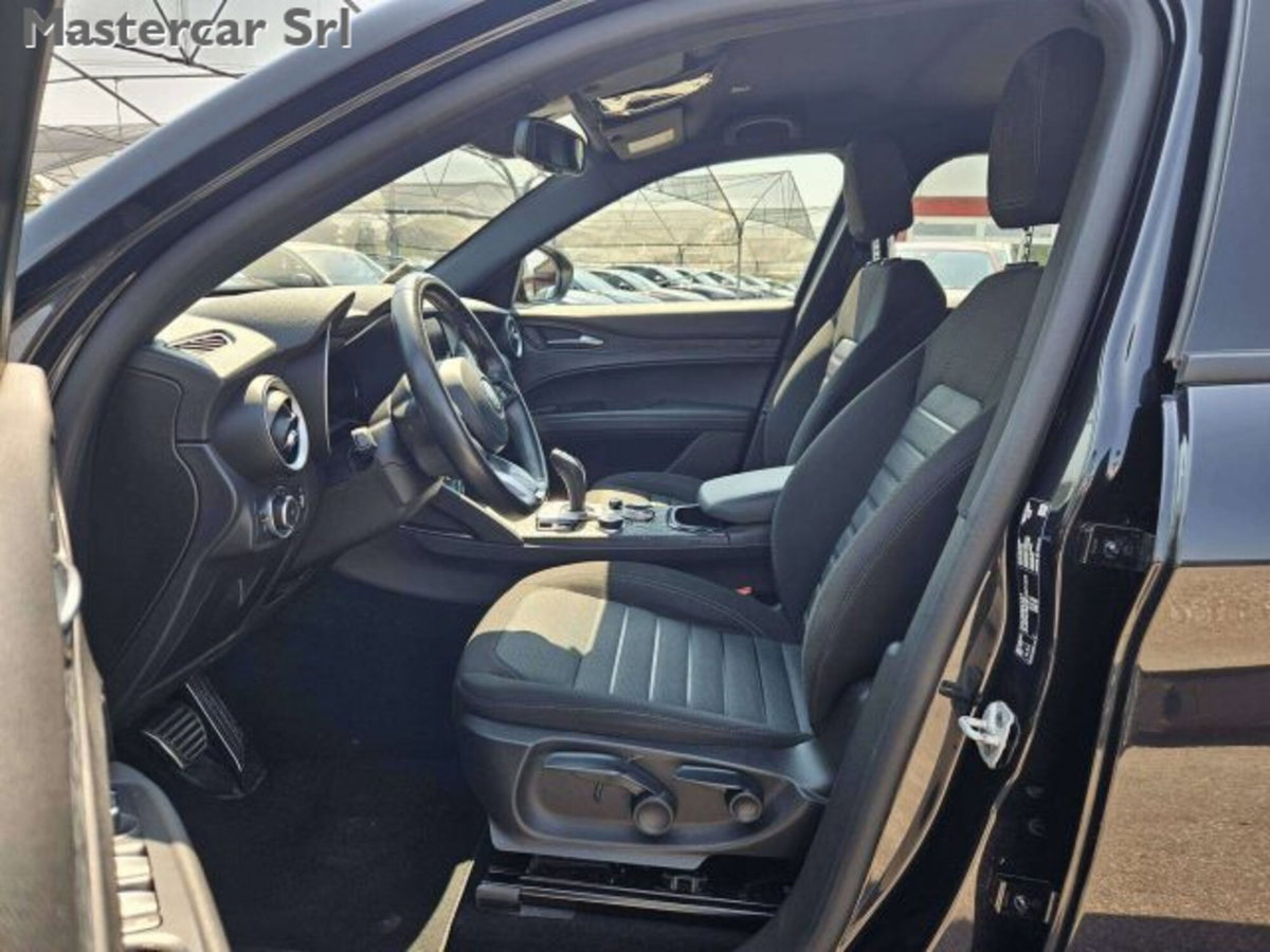 Alfa Romeo Stelvio 2.2 t Intensa Q4 210cv auto (10)