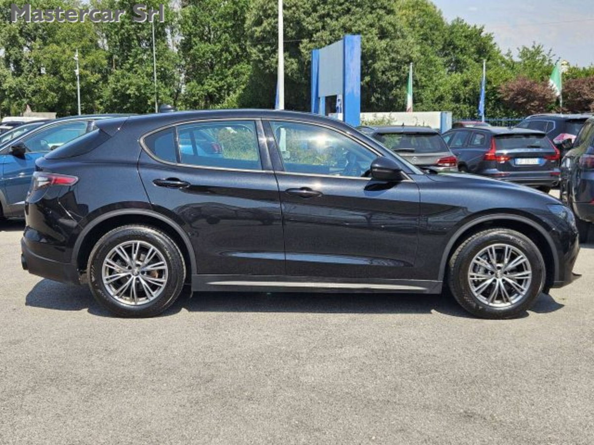 Alfa Romeo Stelvio 2.2 t Intensa Q4 210cv auto (7)