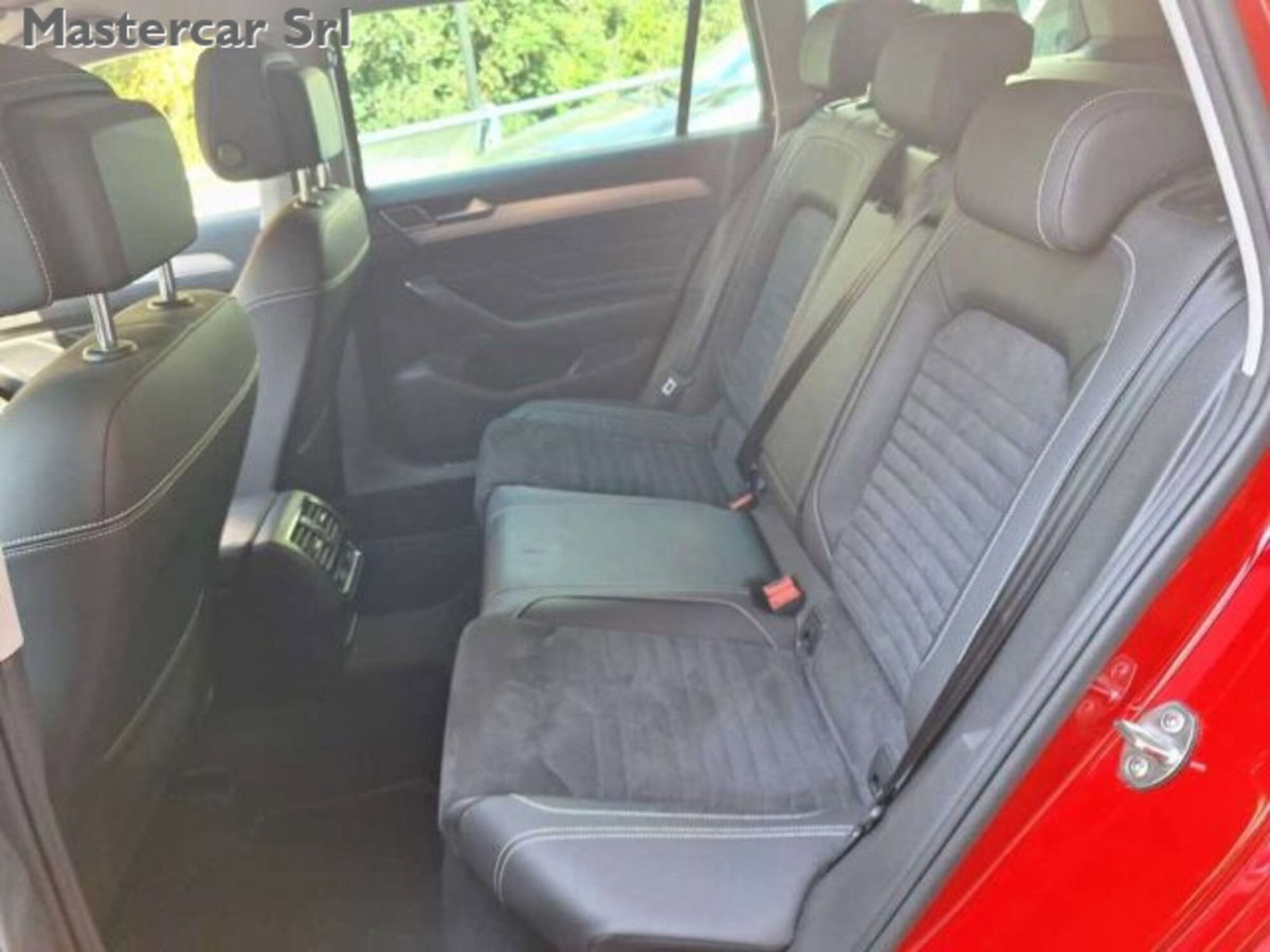 Volkswagen Passat Variant 2.0 TDI Executive BlueMotion Technology (10)
