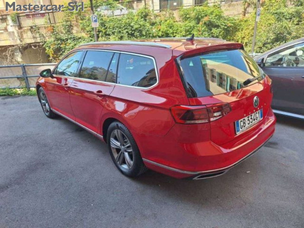 Volkswagen Passat Variant 2.0 TDI Executive BlueMotion Technology (4)