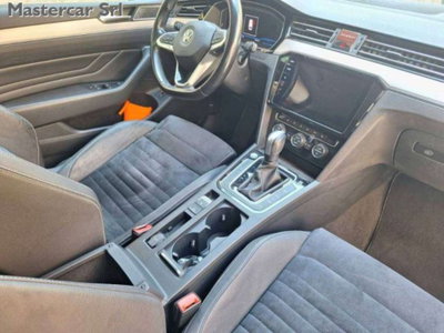 Volkswagen Passat Variant 2.0 TDI Executive BlueMotion Technology (6)