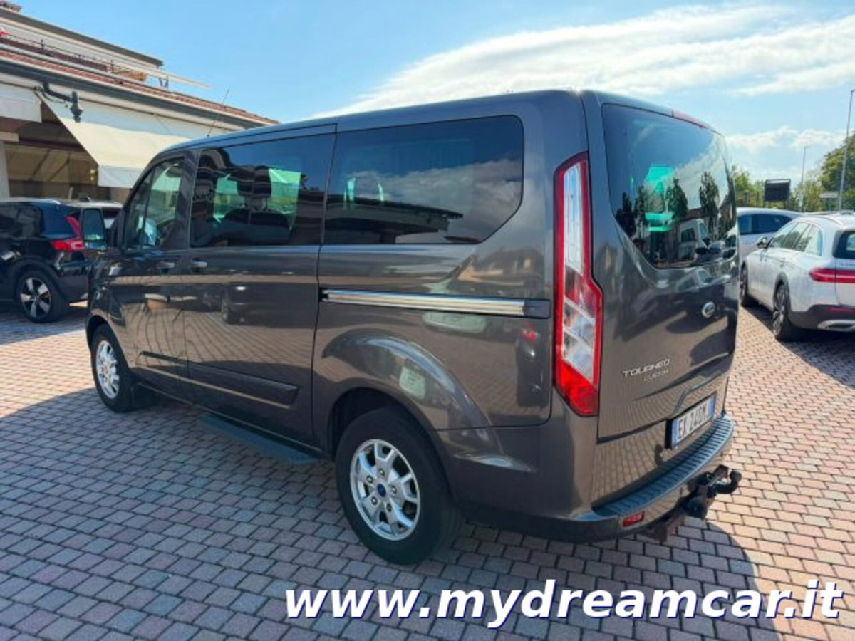 Ford Tourneo Custom 300 2.2 TDCi 155CV PC Titanium (4)