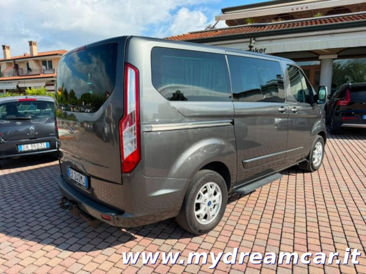 Ford Tourneo Custom 300 2.2 TDCi 155CV PC Titanium (5)
