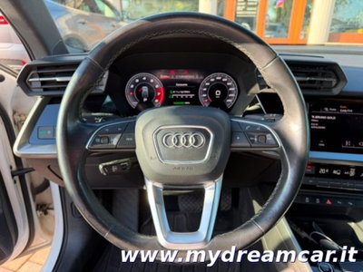 Audi A3 Sportback 30 g-tron S tronic Business Advanced (6)