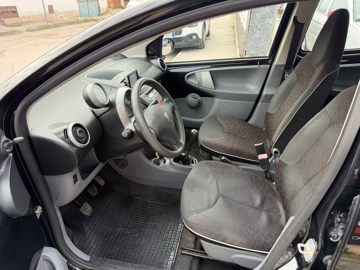 Peugeot 107 68CV 5p. Sweet Years (10)