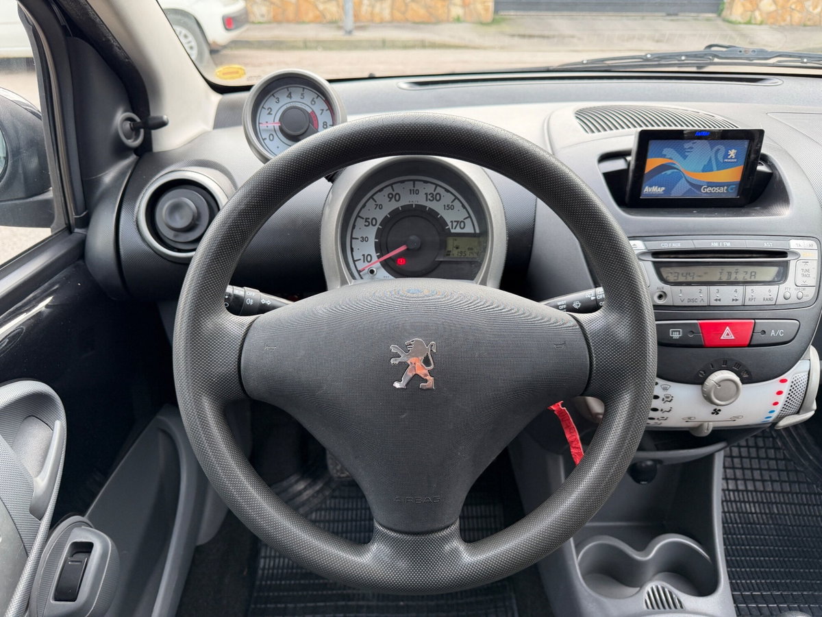 Peugeot 107 68CV 5p. Sweet Years (13)