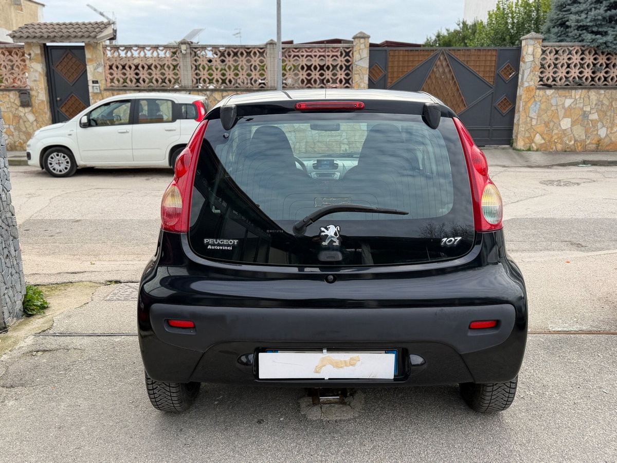 Peugeot 107 68CV 5p. Sweet Years (6)