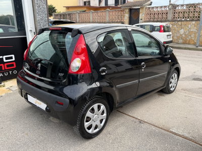 Peugeot 107 68CV 5p. Sweet Years (7)