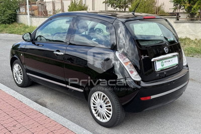 Lancia Ypsilon 1.2 69 CV Diva (7)