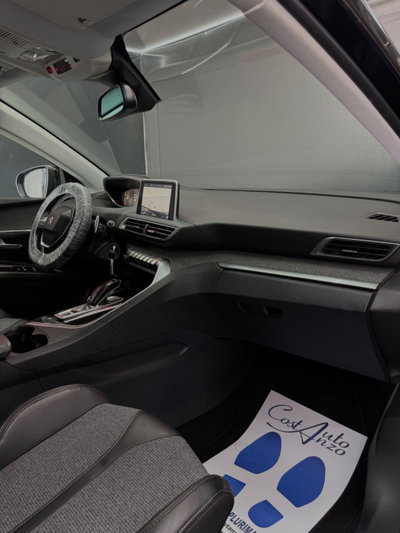 Peugeot 3008 BlueHDi 120 EAT6 S&S Allure (10)