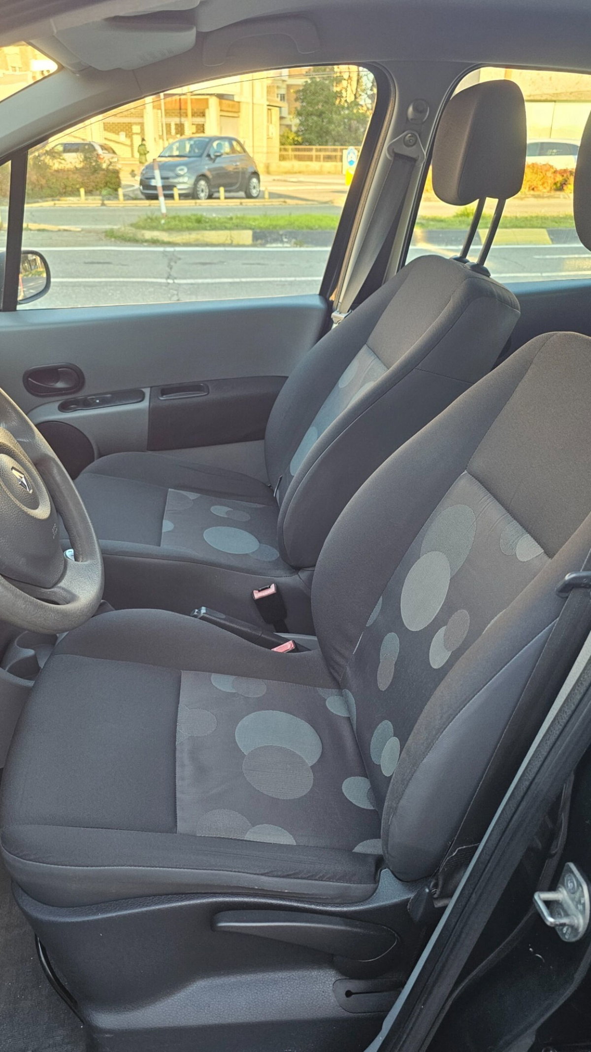 Renault Modus 1.2 16V Dynamique (13)