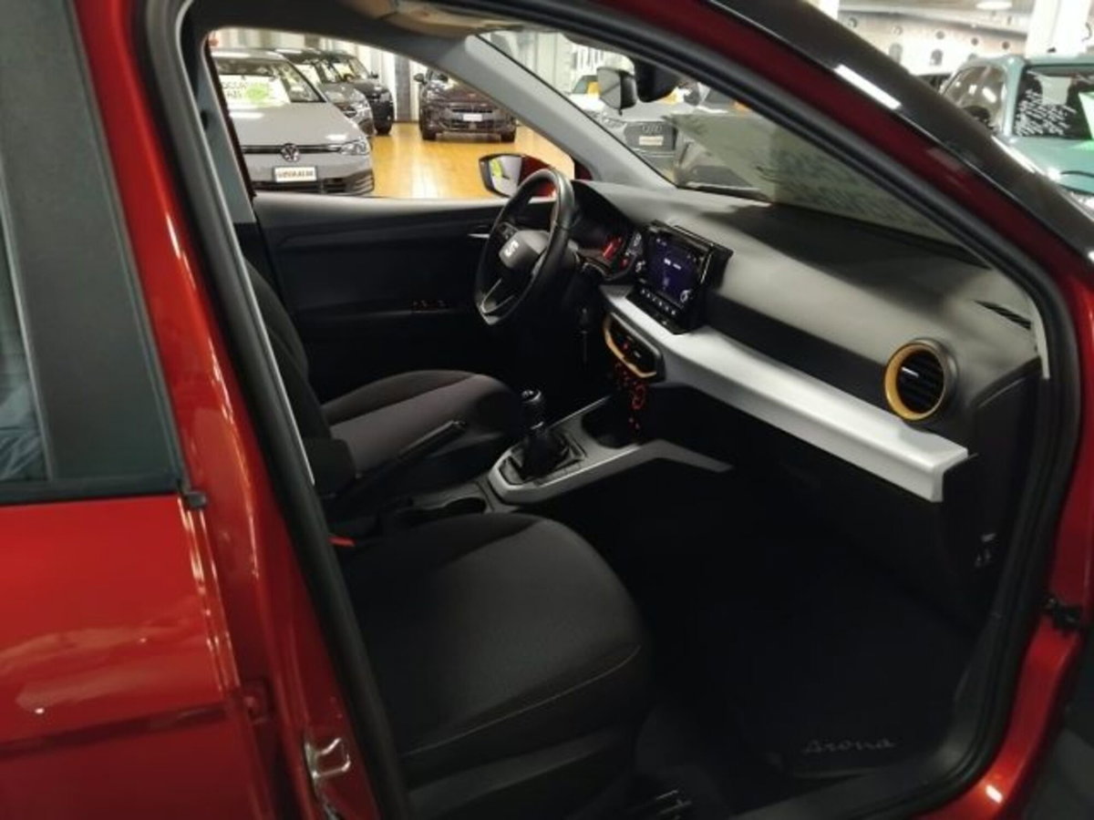 SEAT Arona 1.0 TGI Style (11)