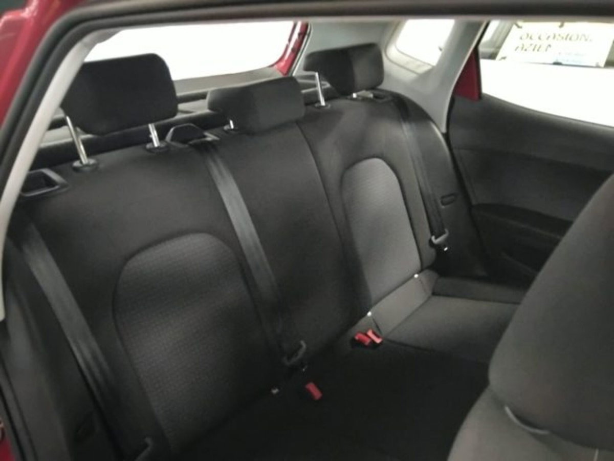 SEAT Arona 1.0 TGI Style (13)
