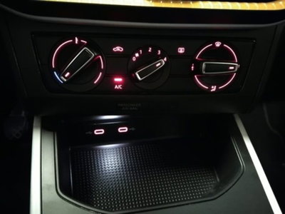 SEAT Arona 1.0 TGI Style (20)
