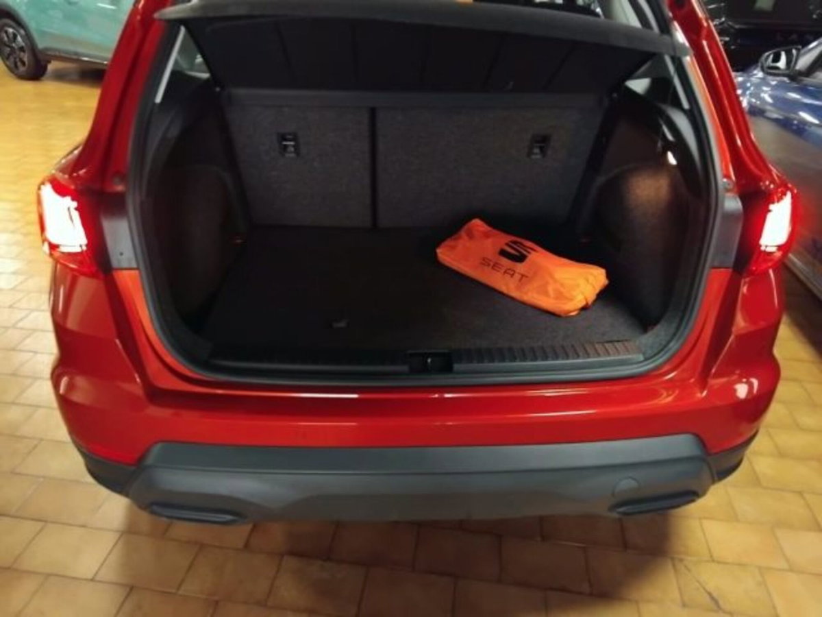 SEAT Arona 1.0 TGI Style (8)