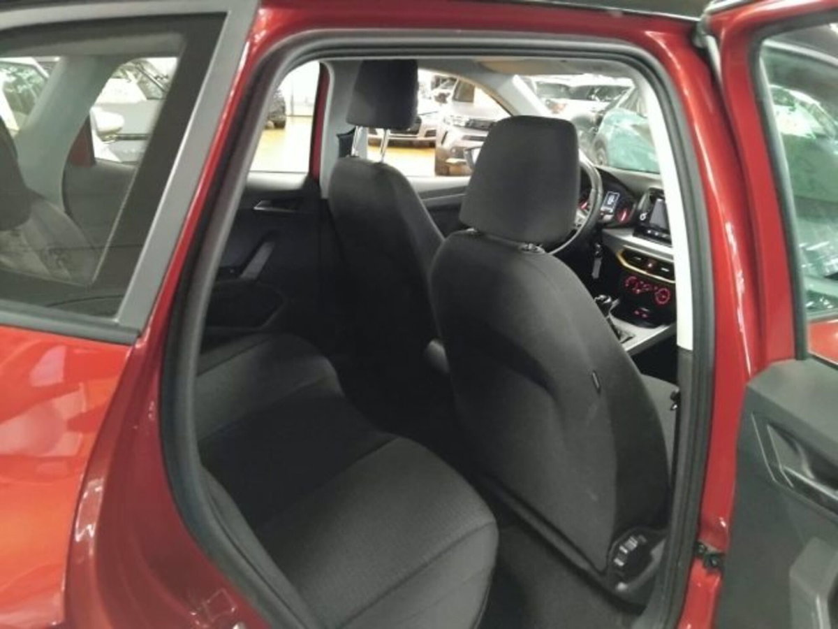 SEAT Arona 1.0 TGI Style (9)